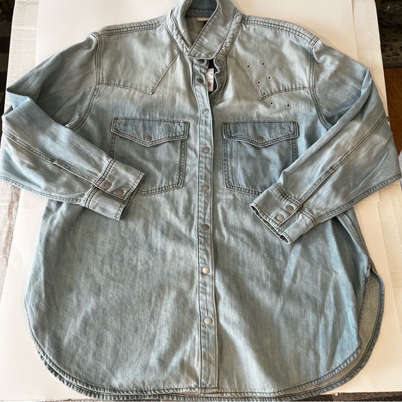 NWT Universal Thread Long Sleeve Denim Jean Jacket- Light Wash XL - Picture 2 of 5